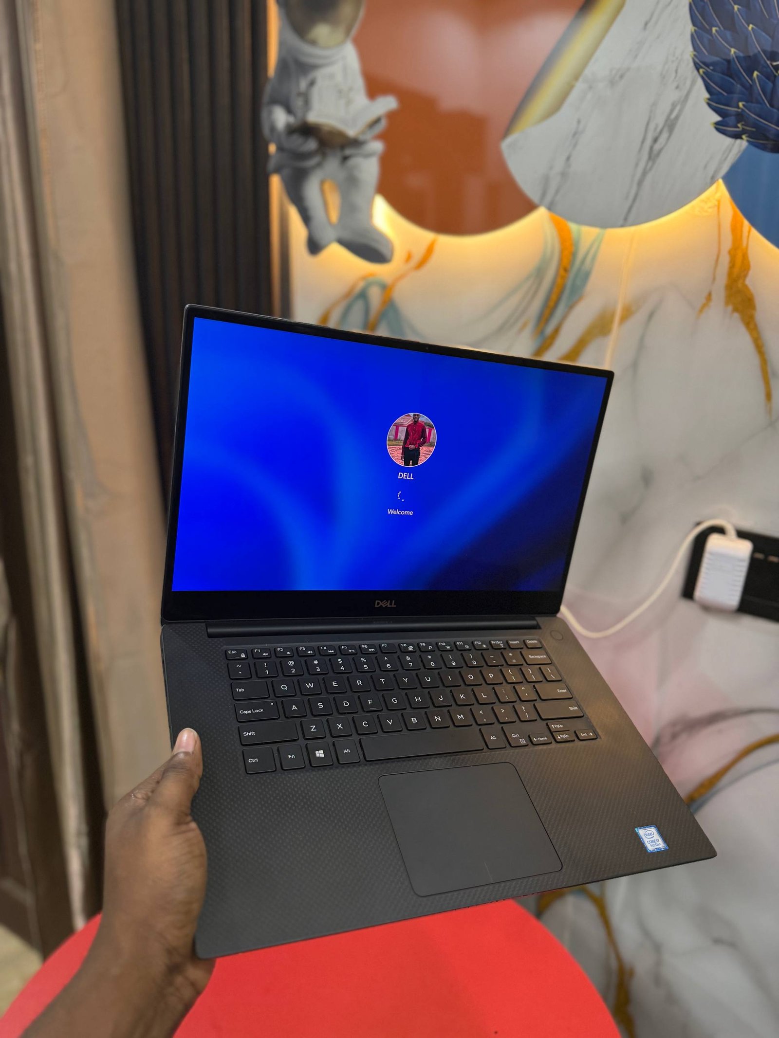 Dell Xps 15 GTX 1650 (2)